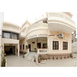 Shree Ganesha Palace Near Kashi Vishwanath Temple Отель типа 