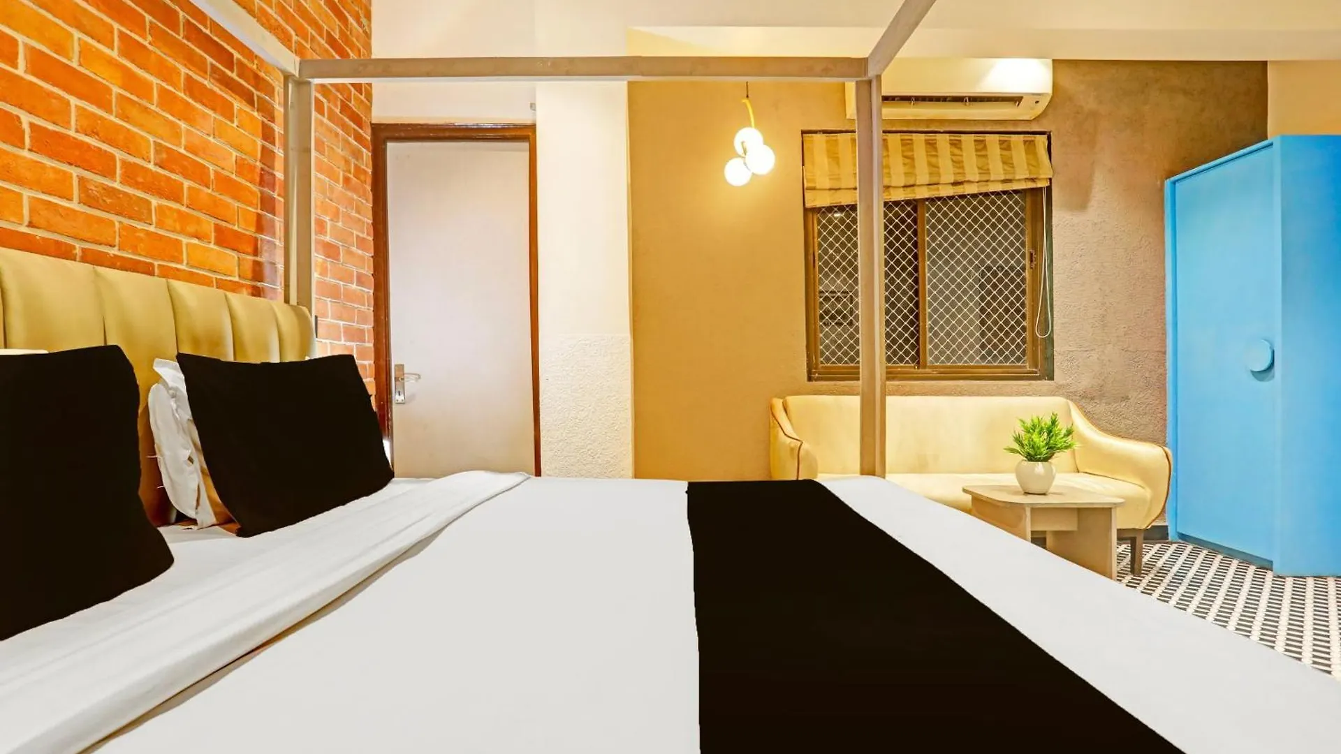 Super Townhouse Cantonment Varanasi Formerly Sarin Inn 3*,